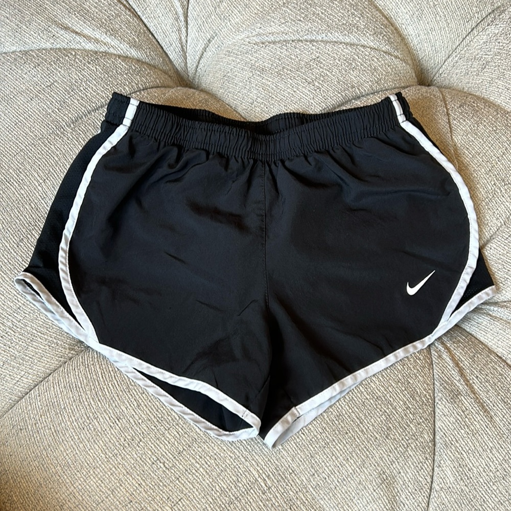 Nike. Dri-Fit. Standard Fit. Athletic Shorts